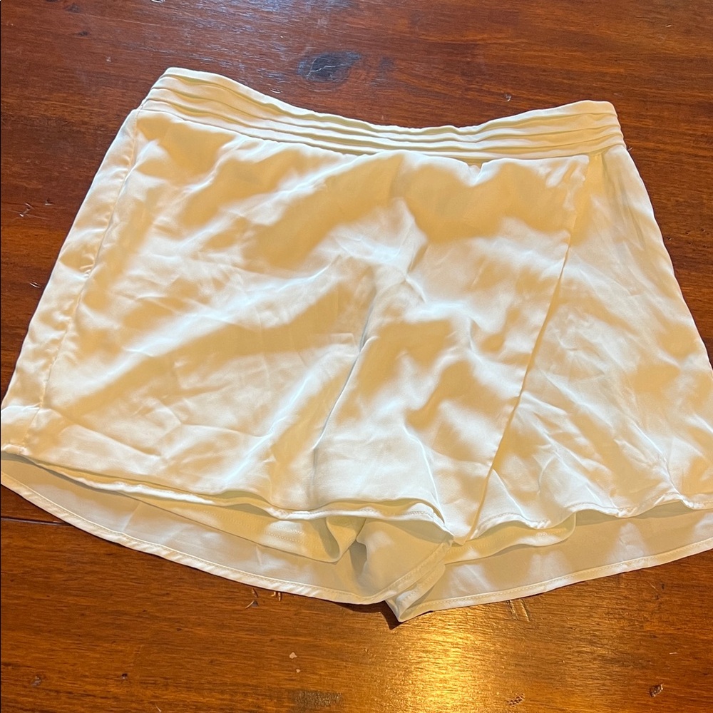 Women's White Skort Skylar rose